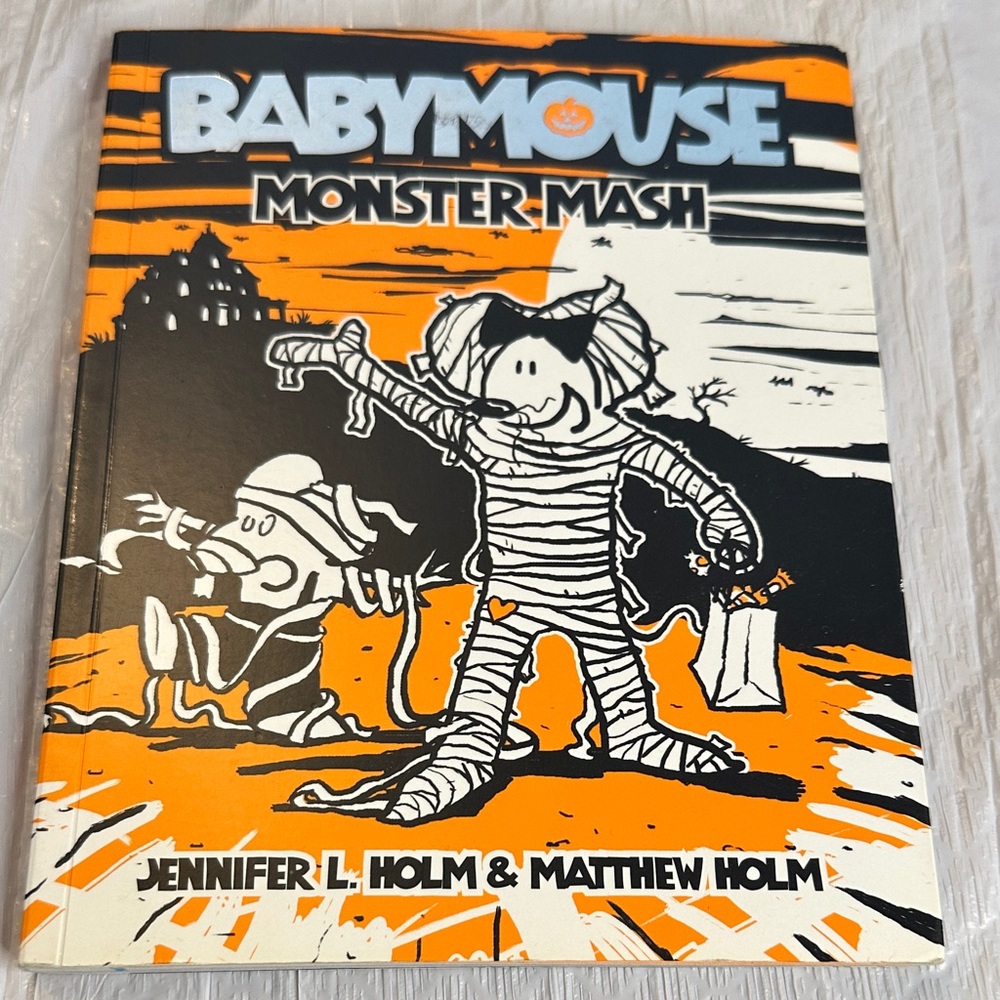 Babymouse Monster Mash Book